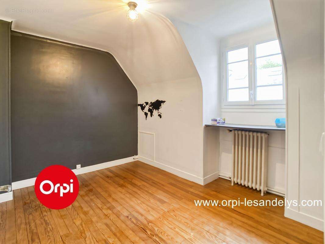 Appartement en duplex T5 - Centre Ville Les Andelys - Commerces aux pieds - photo 14