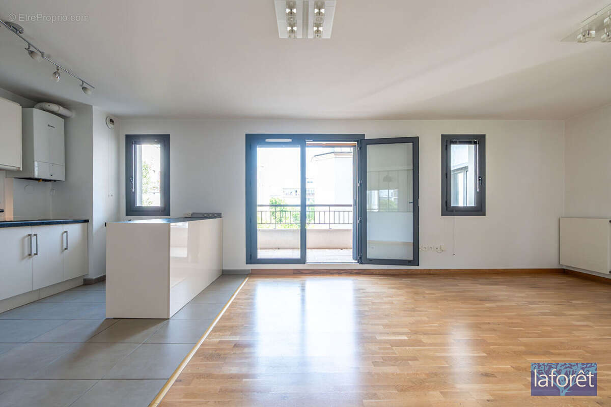 Appartement à NOGENT-SUR-MARNE