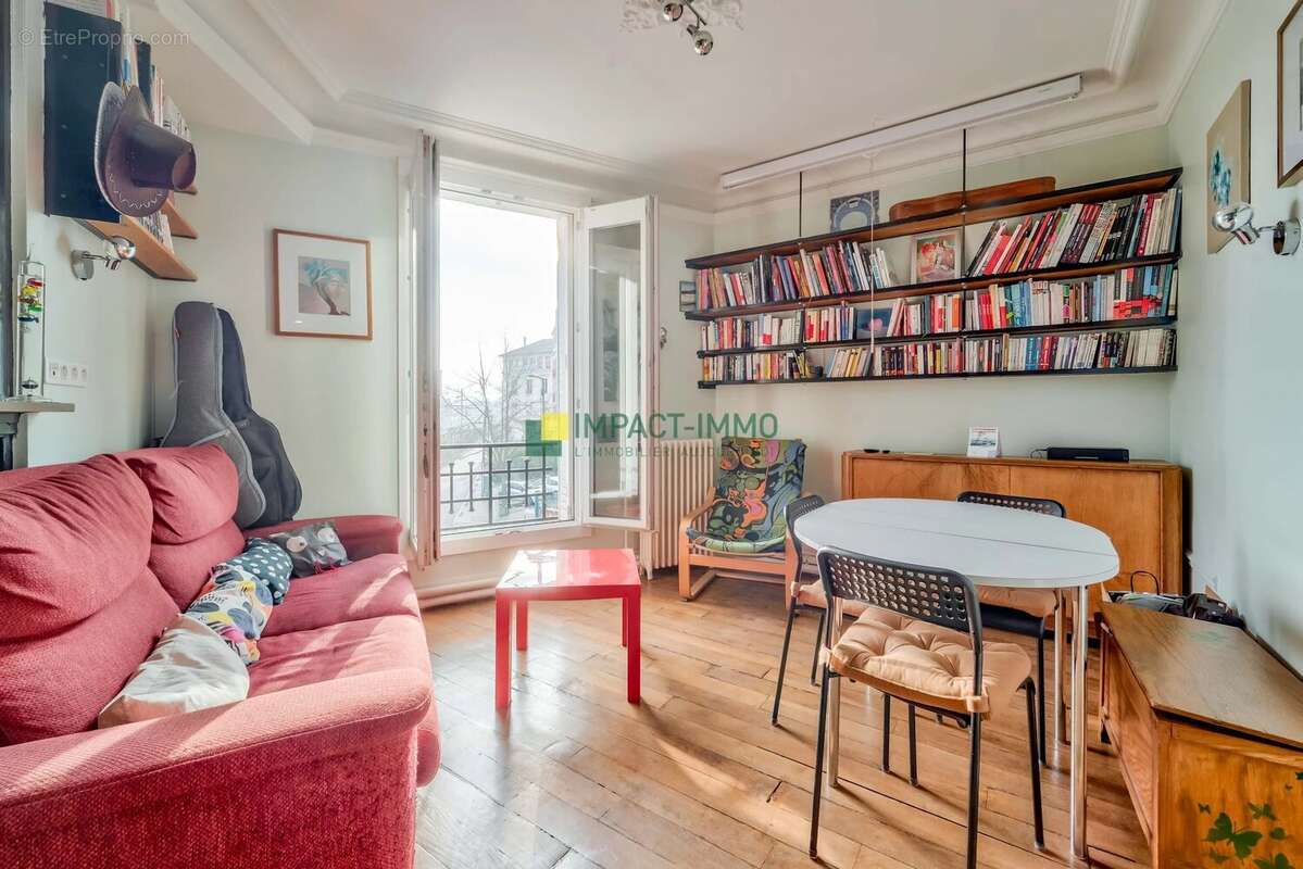 Appartement à COLOMBES