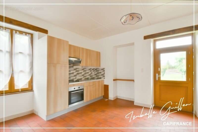 Maison à CHATEAUMEILLANT