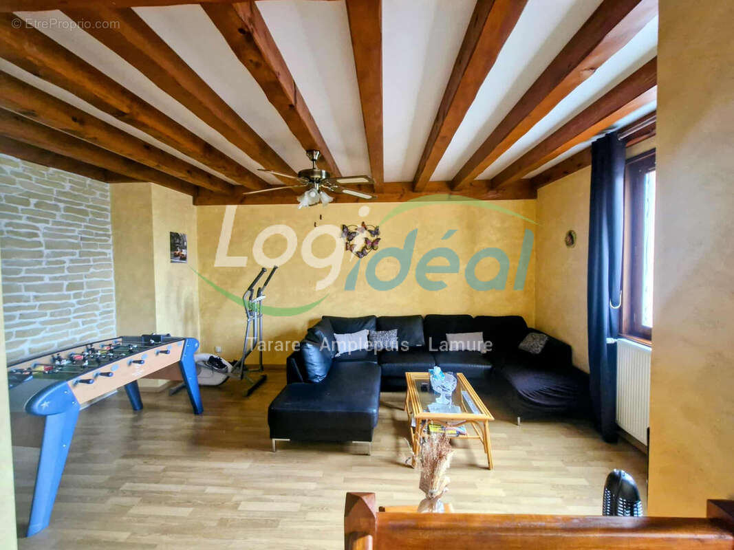 Maison à LAMURE-SUR-AZERGUES