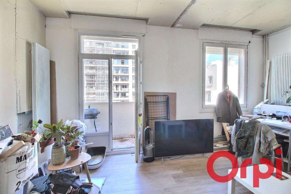 Appartement à MARSEILLE-7E