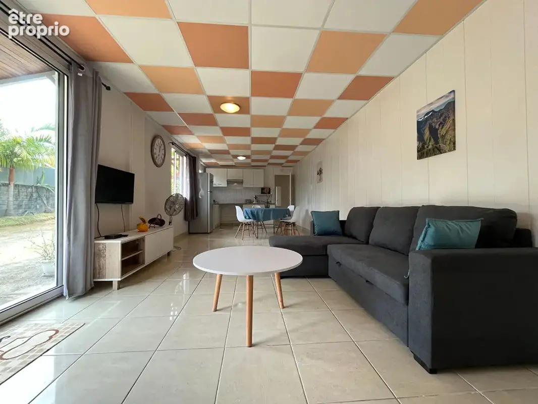 A VENDRE - Saint-Benoit Beauvallon - Immeuble collectif composé de 4 lots principaux - photo 9
