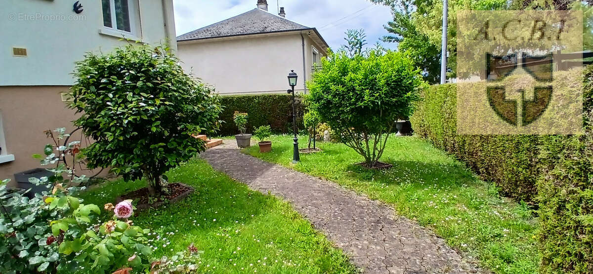 A vendre - maison - photo 14
