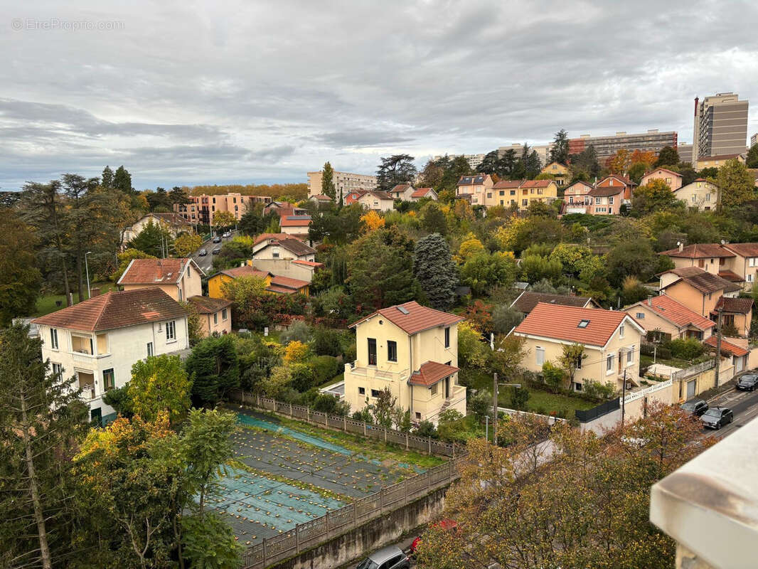Appartement à CALUIRE-ET-CUIRE
