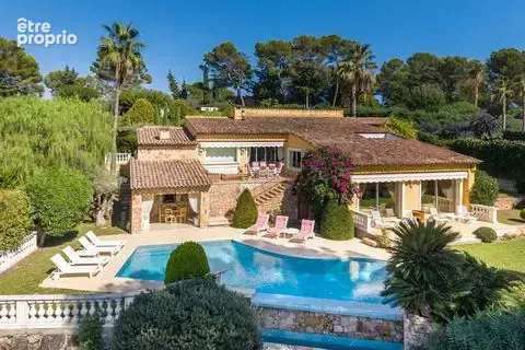 Photo Maison à Mougins au prix de 2 340 000€