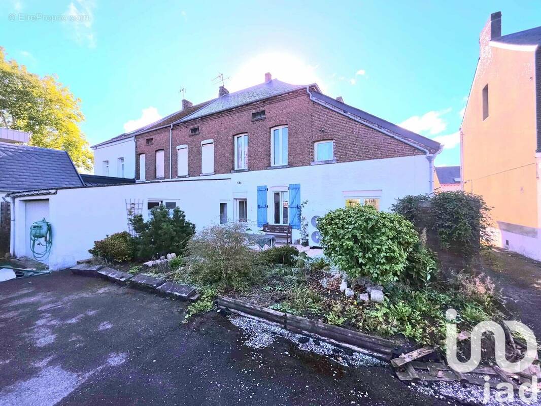 Photo 1 - Maison à AULNOYE-AYMERIES