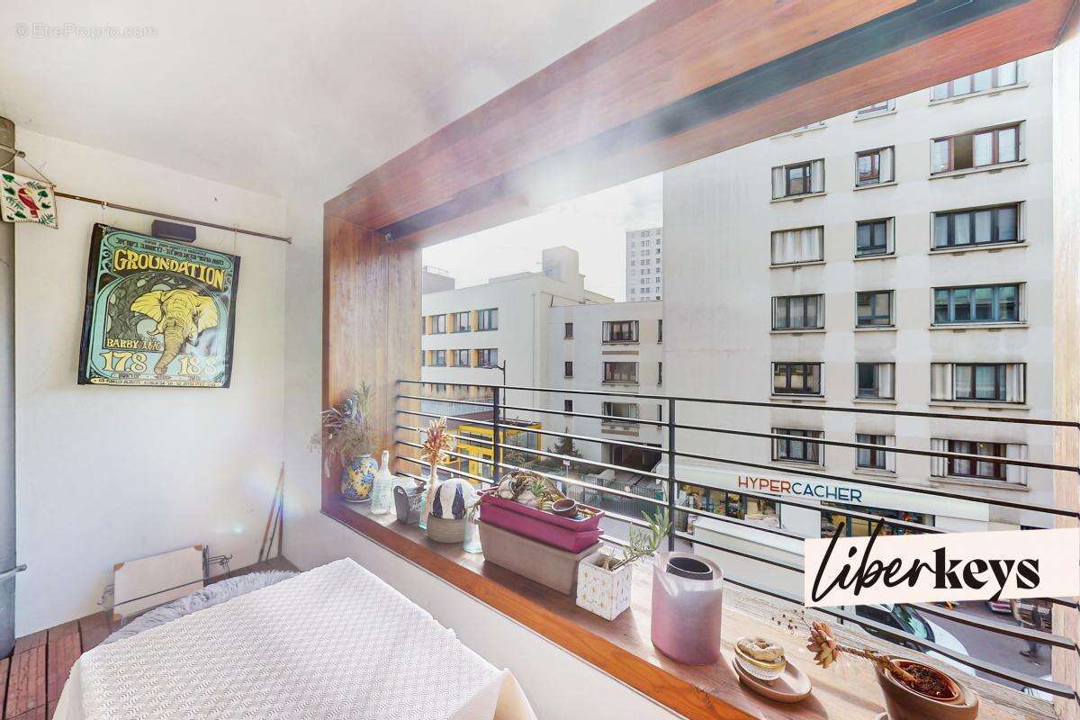 Appartement à PARIS-19E