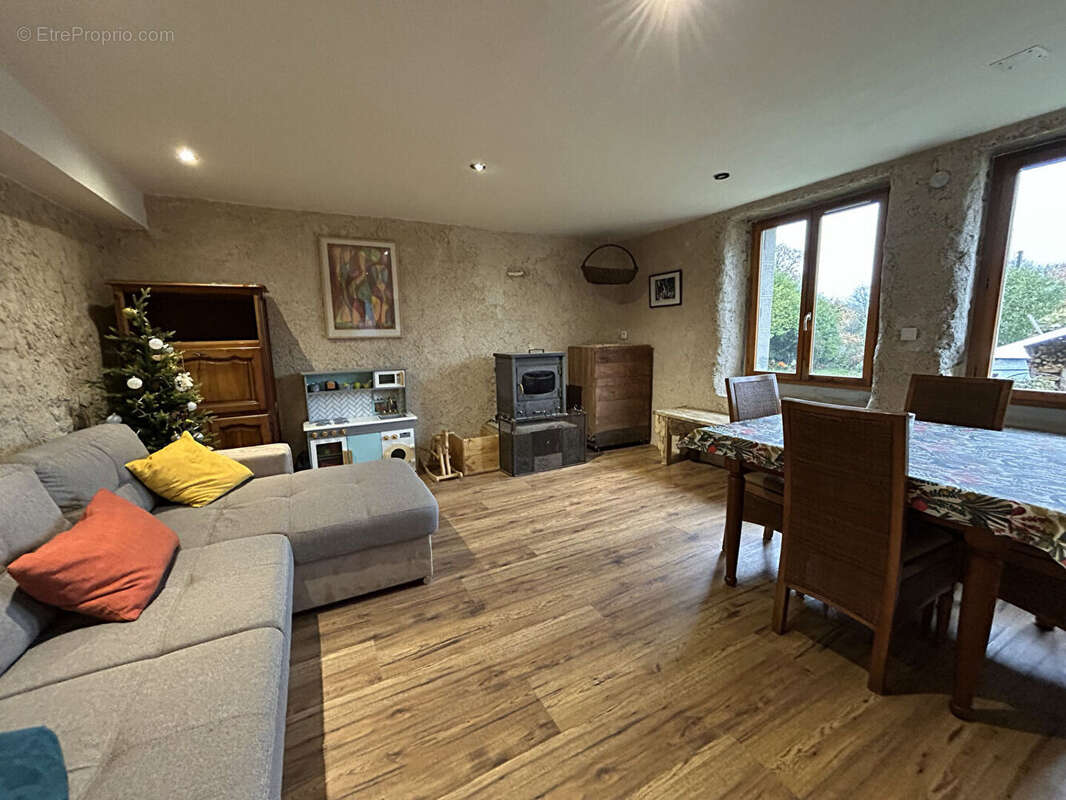 Maison à PLOUGONVEN