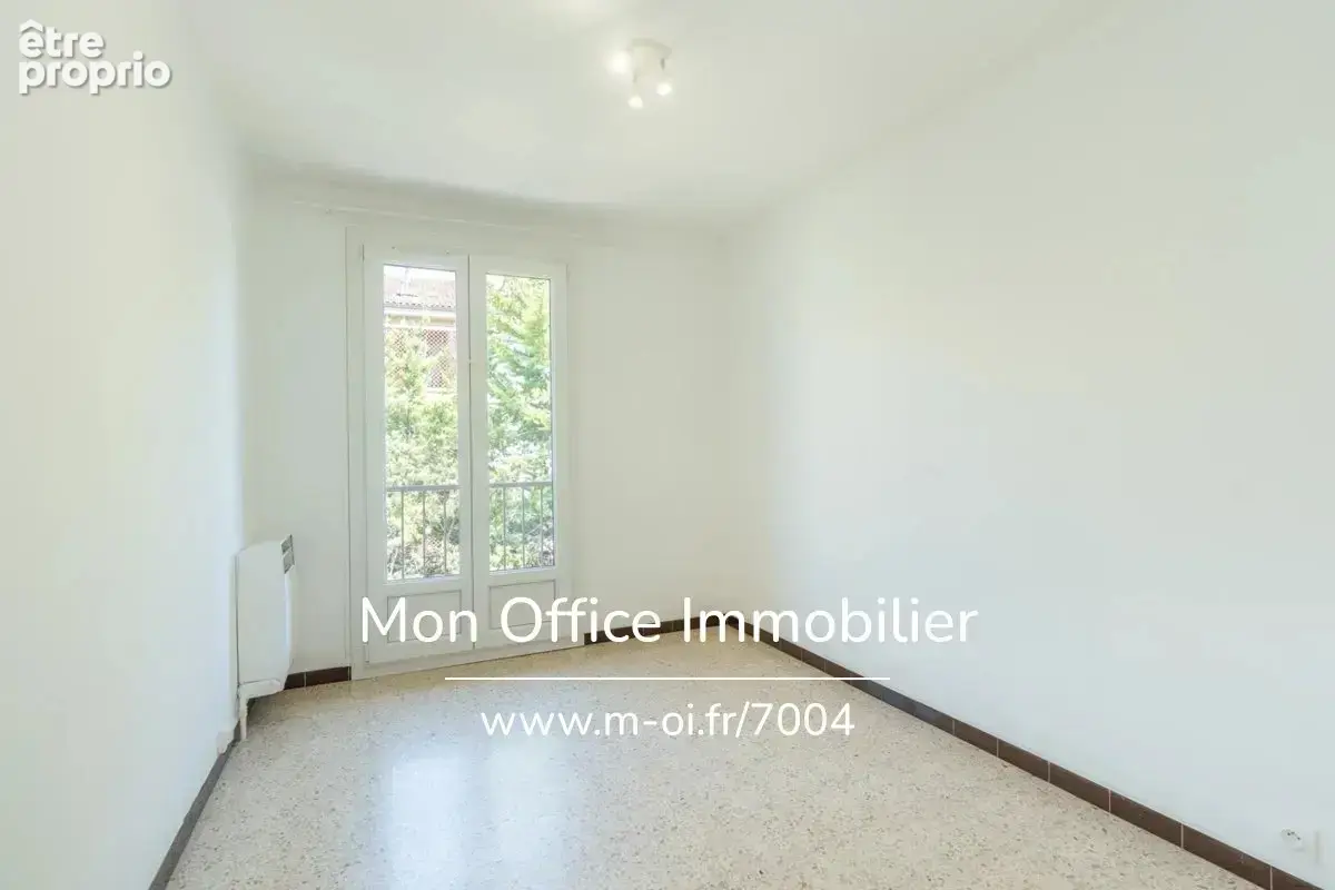 Référence : 7004-PAN - Appartement 4 pièces de 89 m² à Aix-en-Provence - photo 7