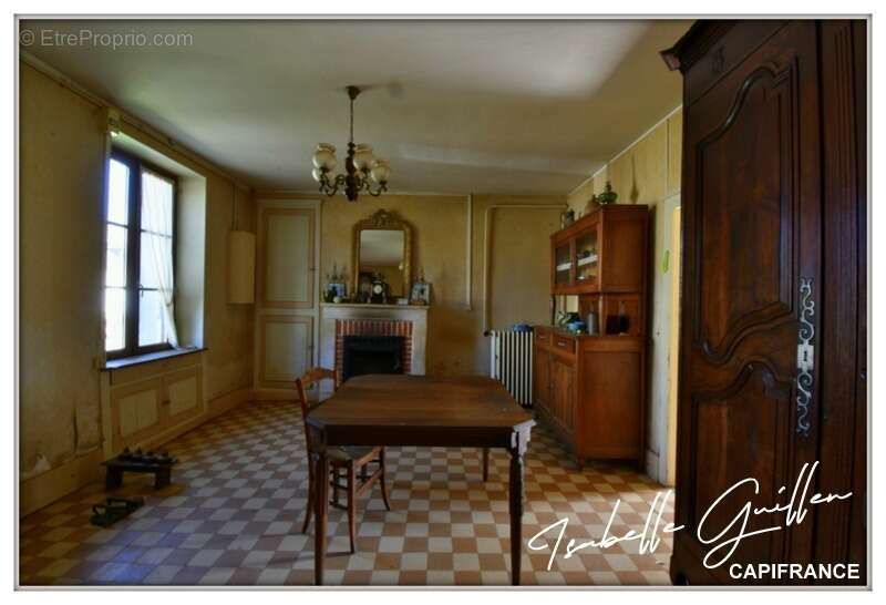 Maison à vendre 4 pièces TOUCHAY (18) - photo 6