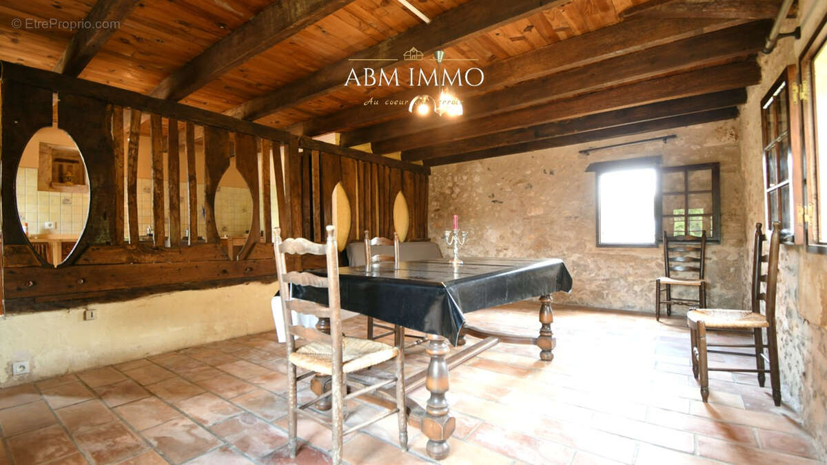 Maison à LEMBRAS