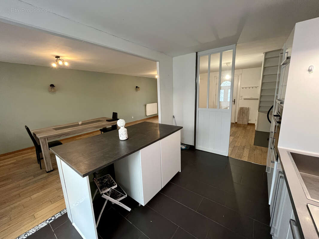 Maison à PETIT-COURONNE