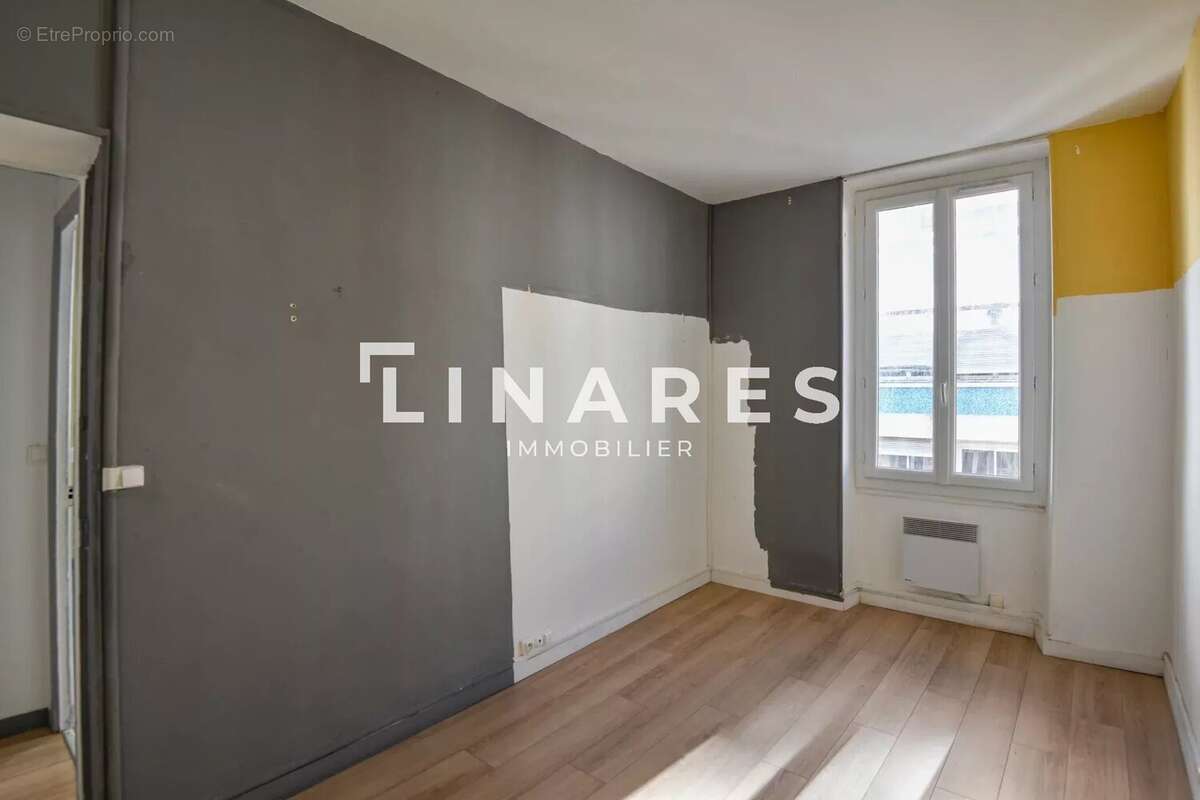 Appartement à MARSEILLE-6E
