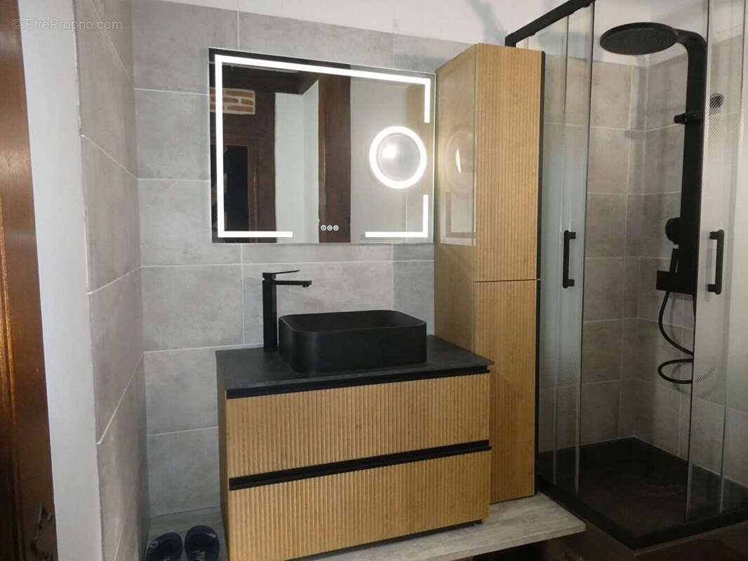 Maison à PONT-L&#039;EVEQUE