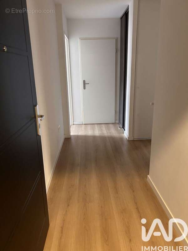 Photo 4 - Appartement à BEZANNES