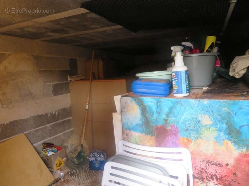 Maison à LE CHAFFAUT-SAINT-JURSON