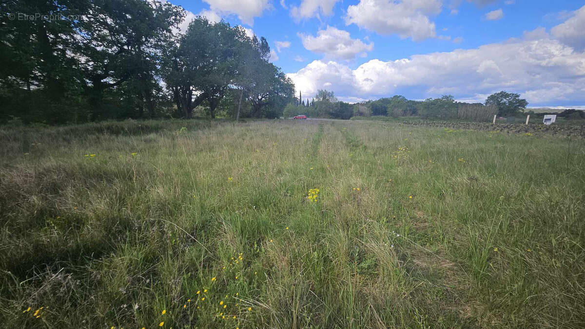 Terrain à GALARGUES