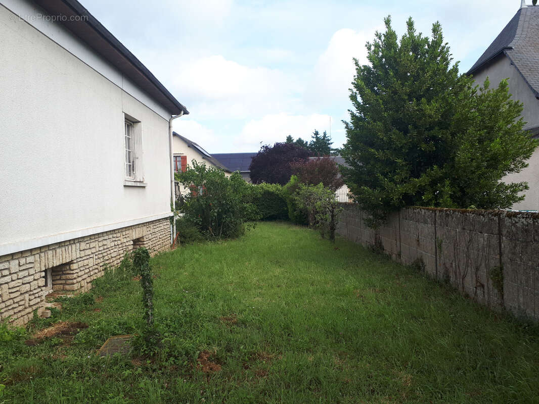 Maison à LES ORMES