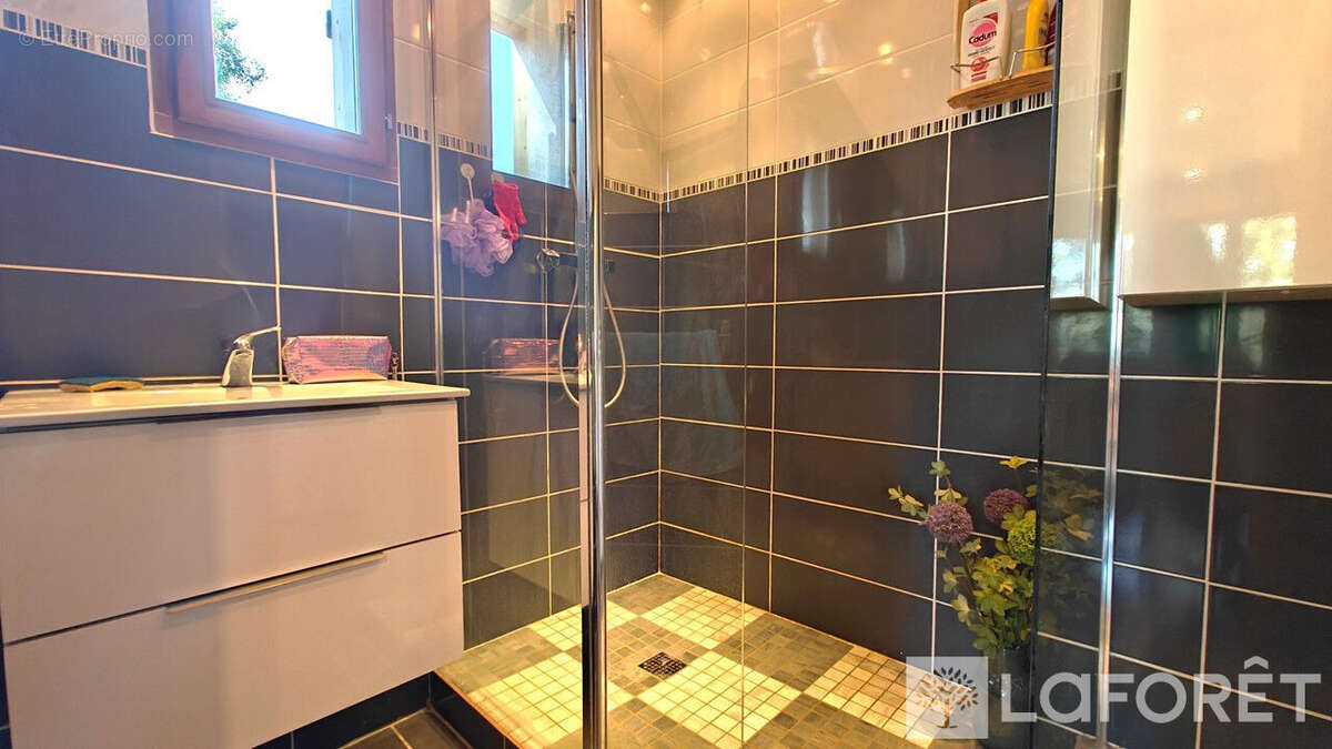 Maison à SAINT-SAUVEUR