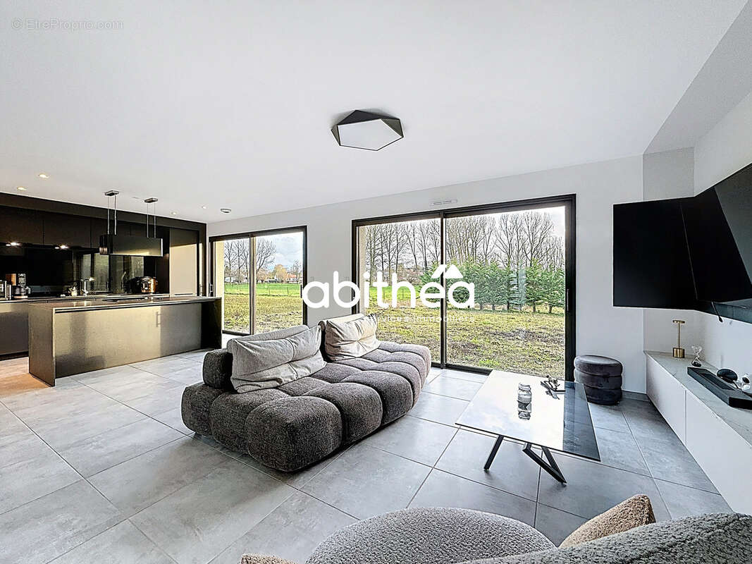 Maison à BOIRY-BECQUERELLE