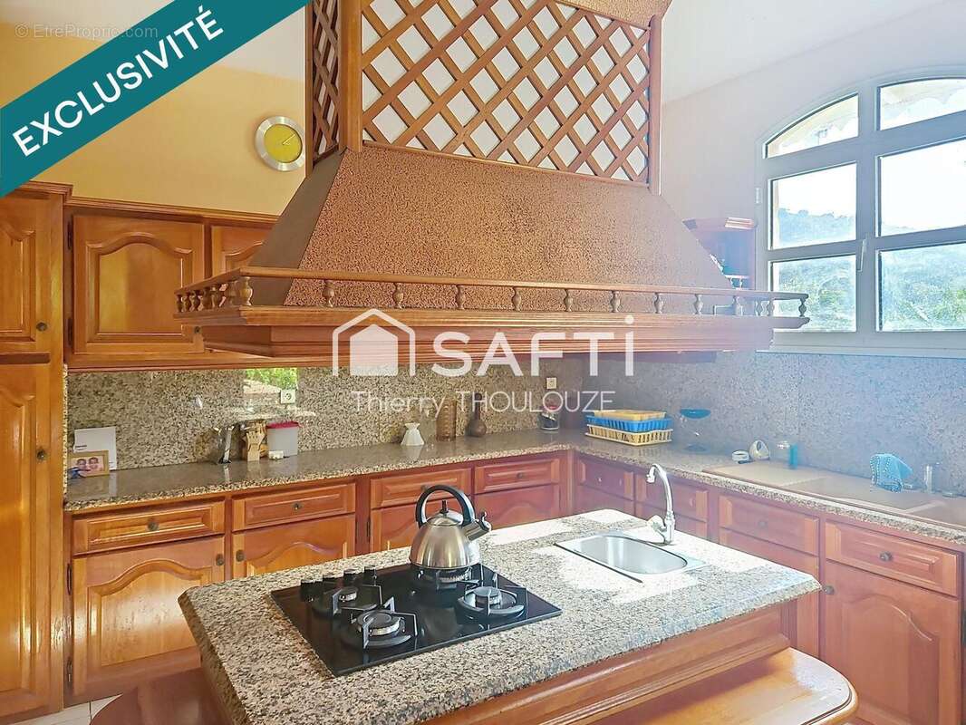 Photo 7 - Maison à GOURBEYRE