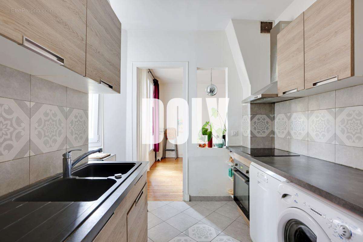 Appartement à PARIS-20E