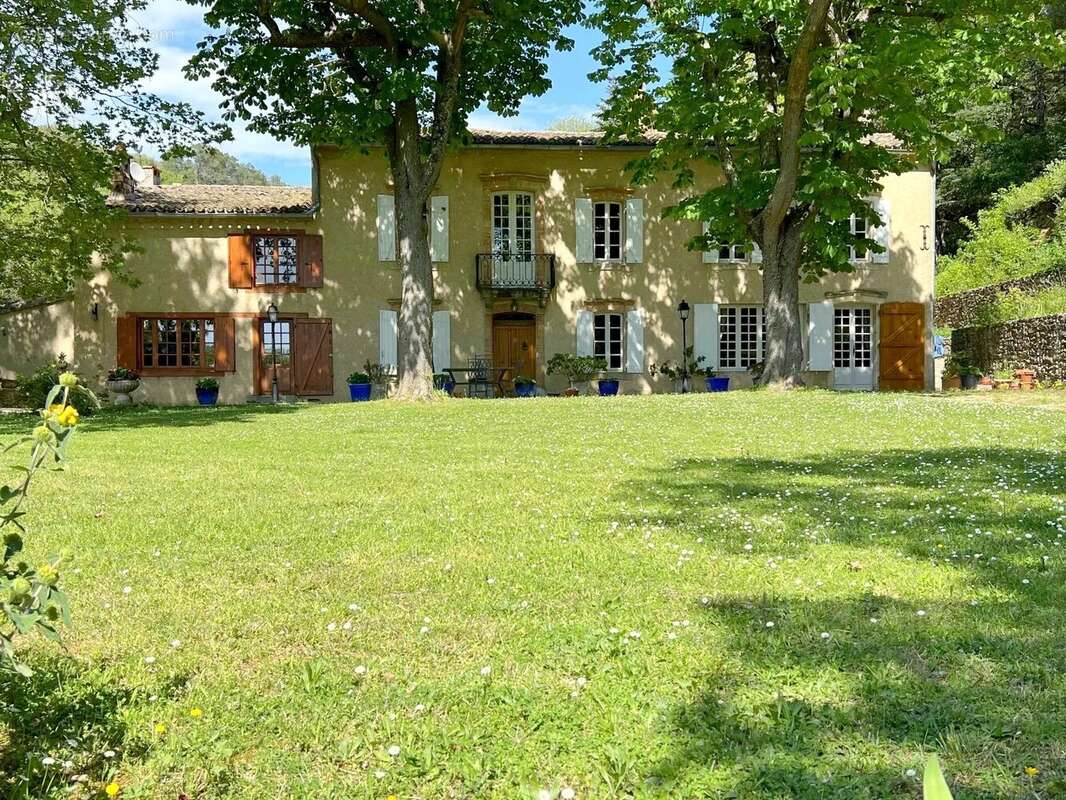 Maison à SAINT-MARTIN-LE-VIEIL