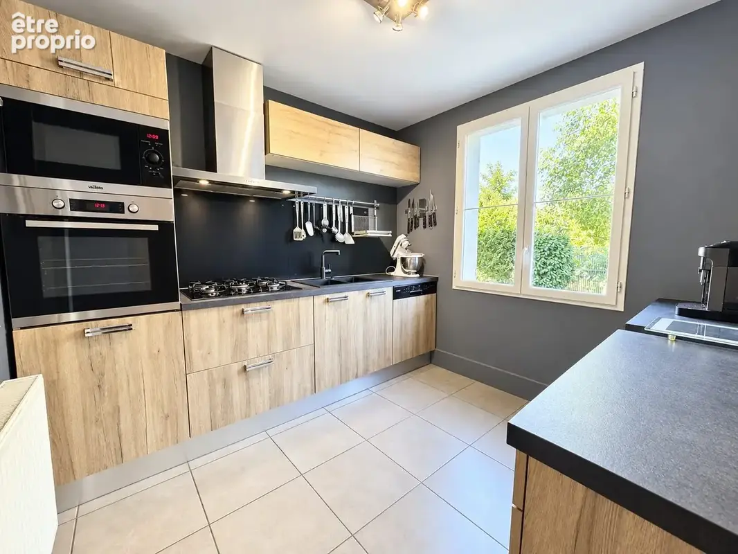 Maison 6 pièces 130 m² à vendre à Le Cendre (63670) - photo 6