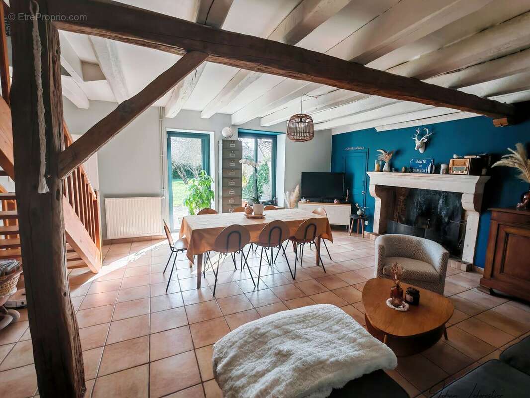 Maison 100 m² à Le Rochereau  - photo 29