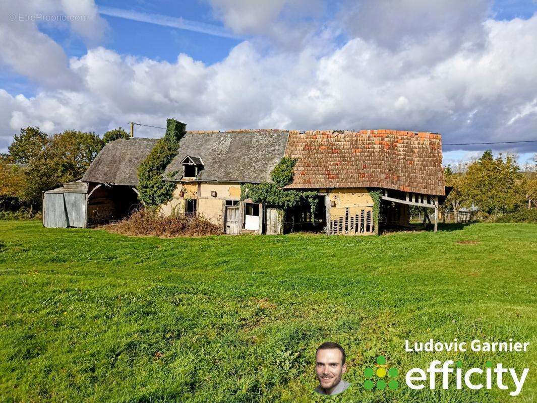 Maison à LE MESNILLARD