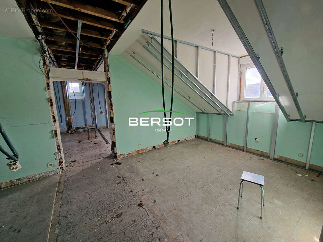 Appartement à BAUME-LES-DAMES