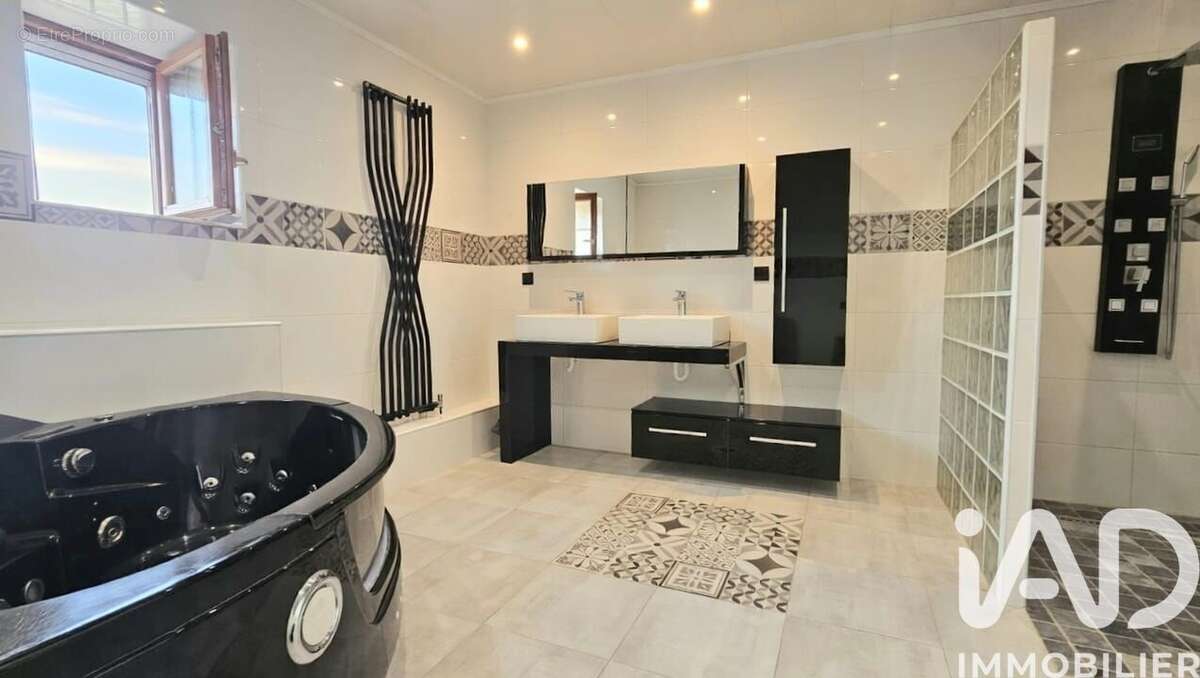 Photo 6 - Maison à DONCHERY