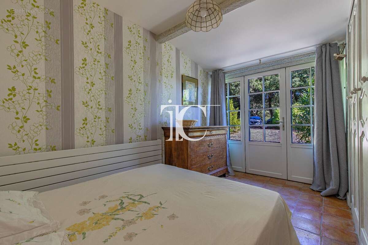 Maison à SAINT-AMBROIX