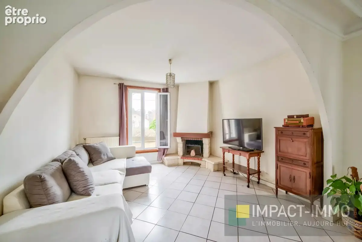 Photo Maison à Nanterre au prix de 650 000€