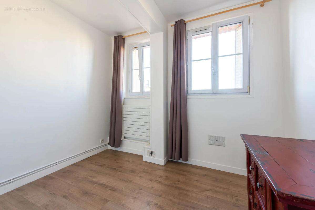Appartement à COLOMBES