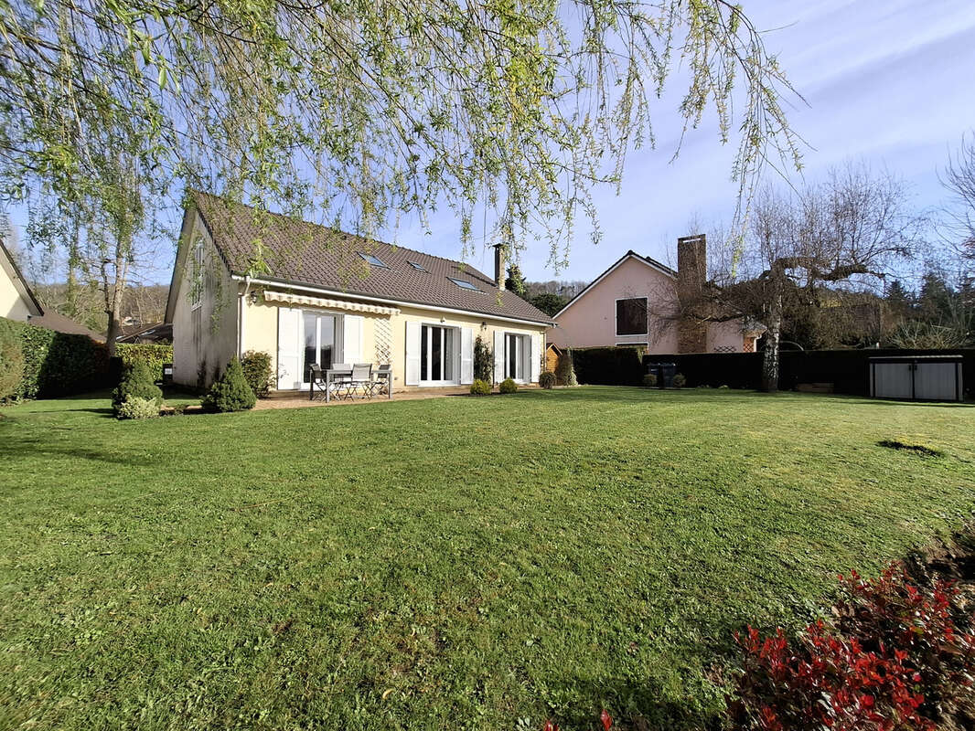 Maison à CHEVREUSE
