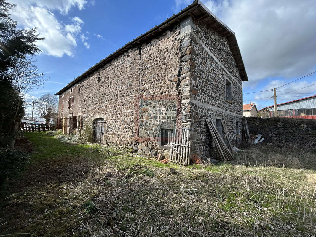 Maison à LANDOS