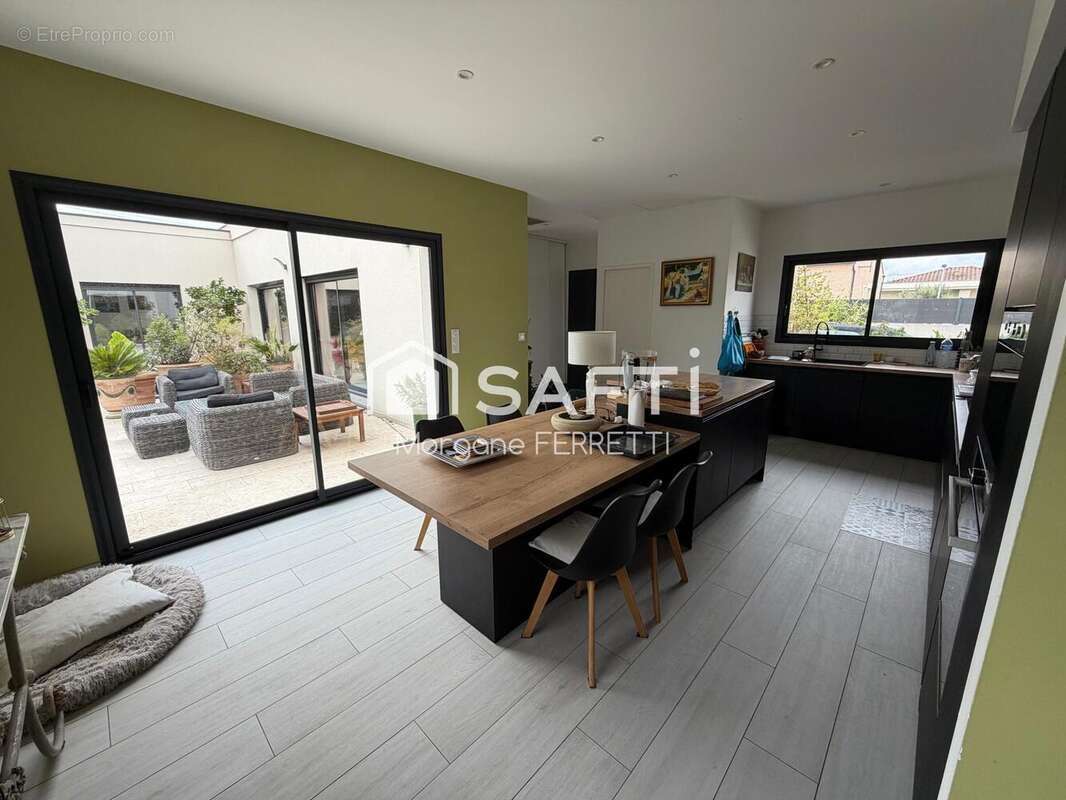 Photo 3 - Maison à LEZIGNAN-CORBIERES