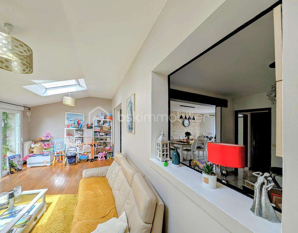 Maison à LUC-SUR-MER