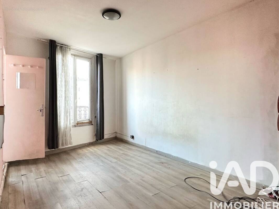 Photo 1 - Appartement à PARIS-11E