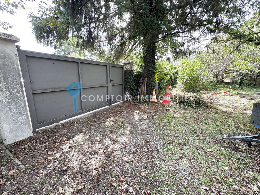 Terrain à GRENOBLE