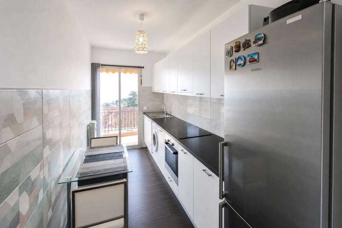 Appartement à ROQUEBRUNE-CAP-MARTIN
