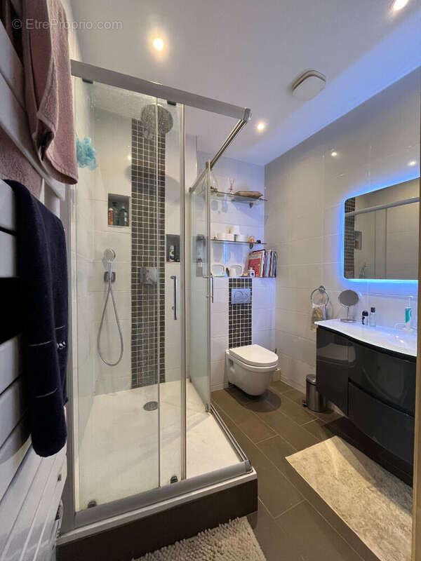 Appartement à CALUIRE-ET-CUIRE