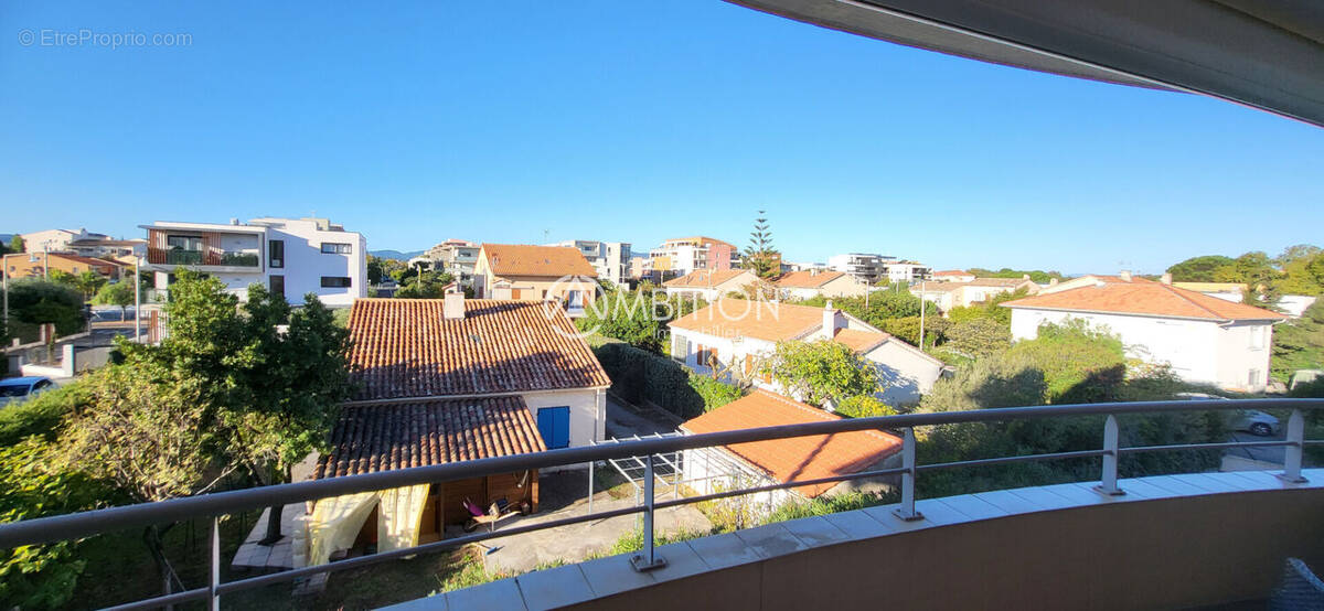 Appartement à FREJUS