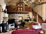 Maison à SAINT-REMY-SUR-CREUSE