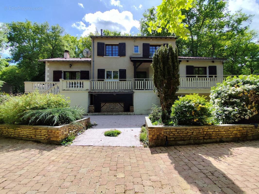 Maison à SAINT-BENOIT