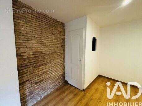 Photo 8 - Appartement à BAGNOLS-SUR-CEZE