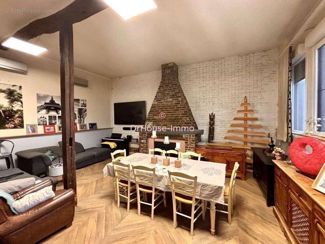 Maison 145 m² à Rombies-Et-Marchipont  - photo 12