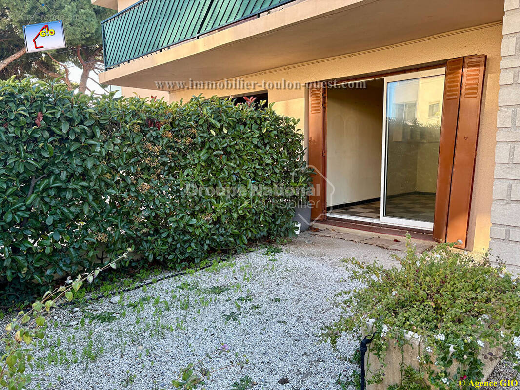 Appartement à SIX-FOURS-LES-PLAGES